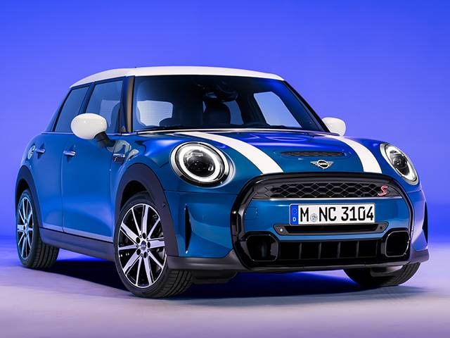 New 2024 MINI Hardtop 4 Door Cooper Prices | Kelley Blue Book